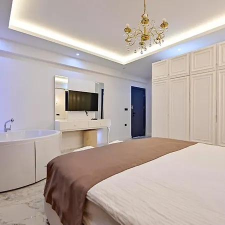 With Amazing View In - Kabak *