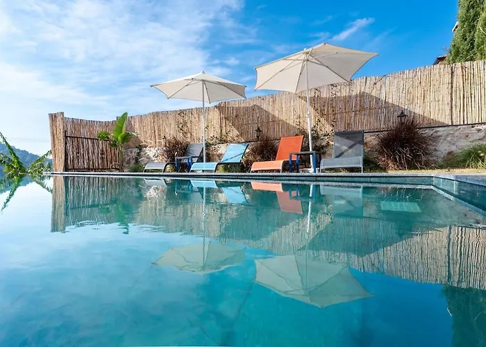 别墅 With Amazing View In - Kabak 法拉尔雅