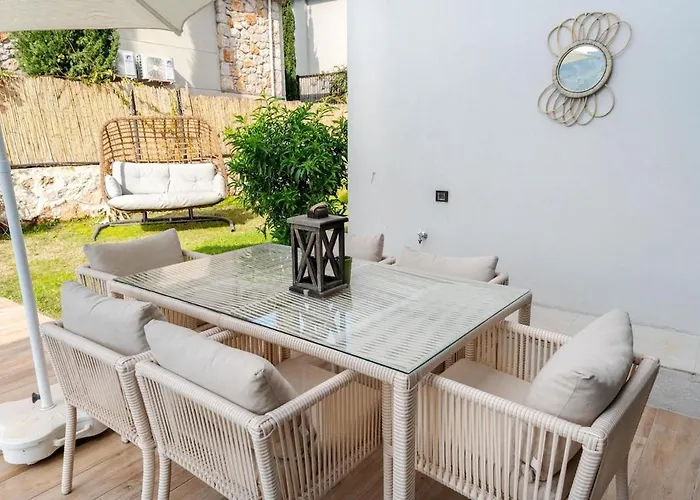 别墅 With Amazing View In - Kabak 法拉尔雅