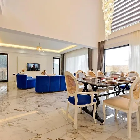 Villa With Amazing View In - Kabak *